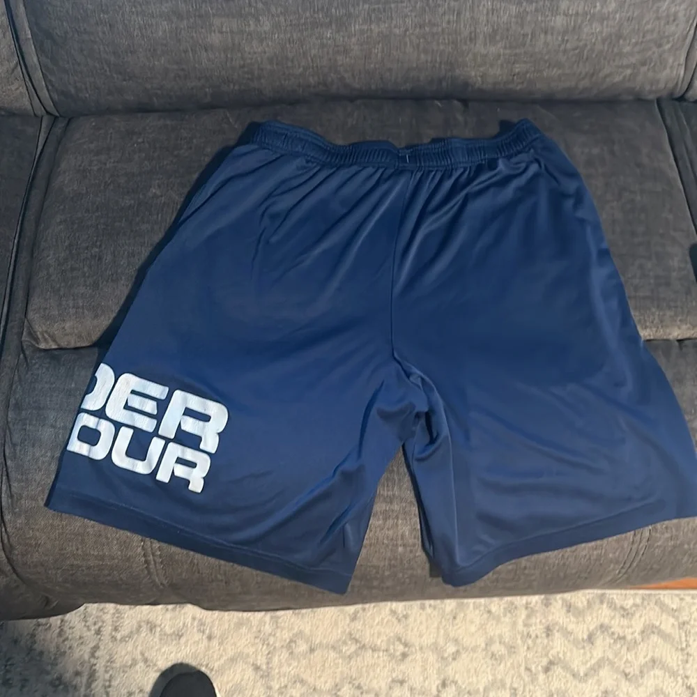 Men’s Under Armour outfit - Picture 15 of 15